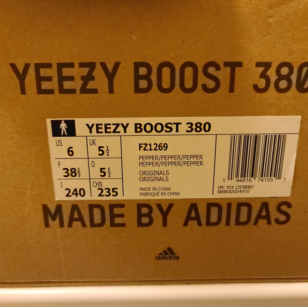 Yeezy Boost 380 Adults Colour Pepper Size M6 - Picture 5 of 5